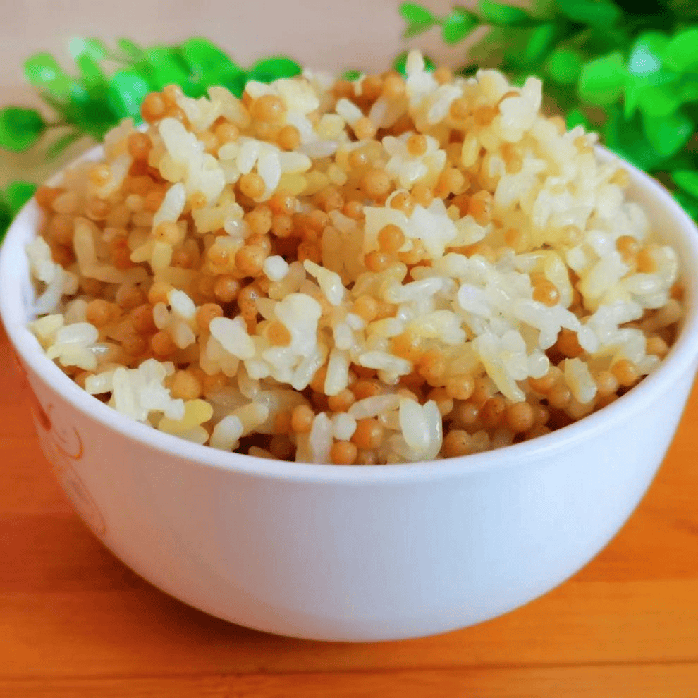 午点15:00~15:30自制芝麻糊每周一膳番茄豆芽拌面以上图文摘自《广东