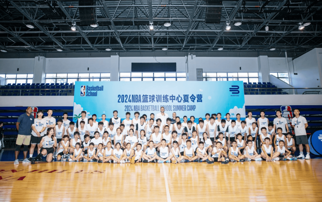 青少年篮球培训怎么选？一篇讲透少儿篮球课程、基本功训练与收费标准的实用指南