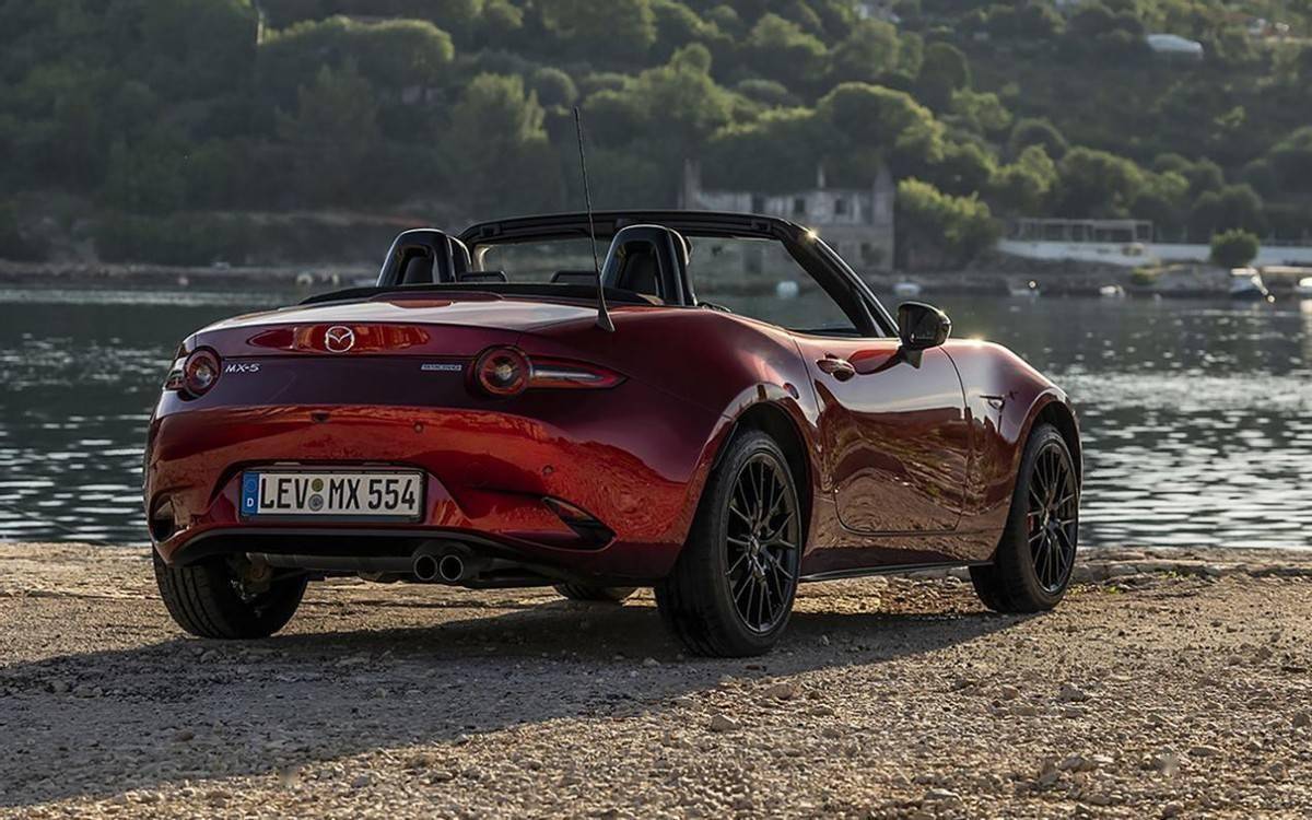 马自达将推mx-5 35周年纪念版,敞篷车车迷又有盼头了?