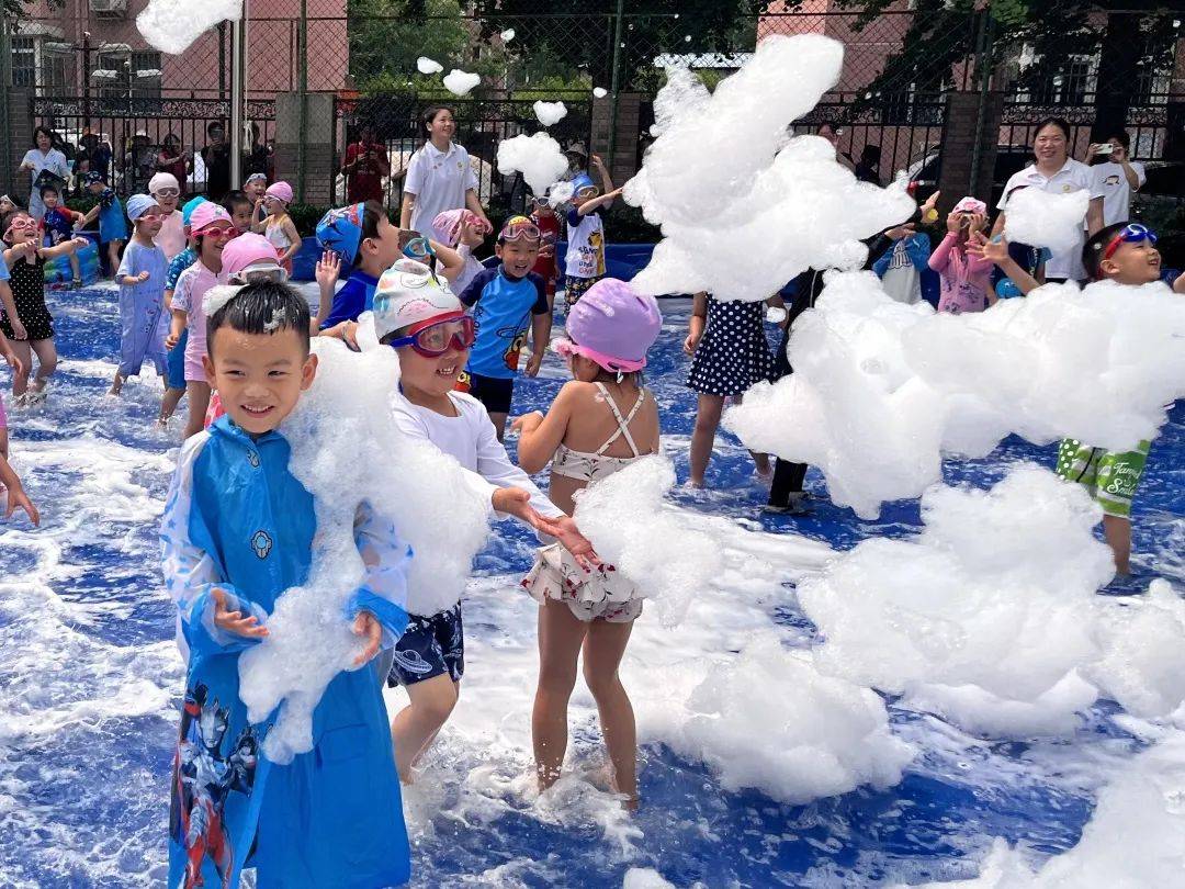 泡沫之夏悦享童年———向日葵幼儿园(兴隆园)