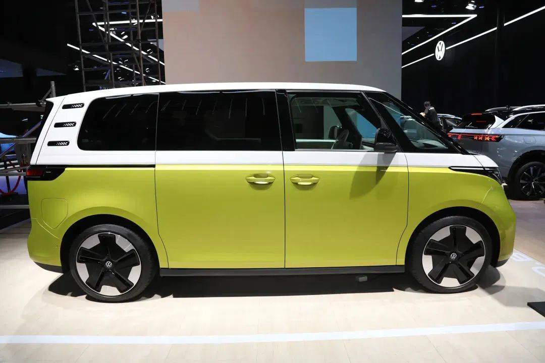 "宝宝巴士"来了!复古风颜值爆表,马上就能买,期待!_搜狐汽车_搜狐网