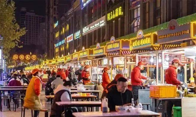 "吃货们"看过来,西安这几条美食街,好吃又便宜,大学生的最爱