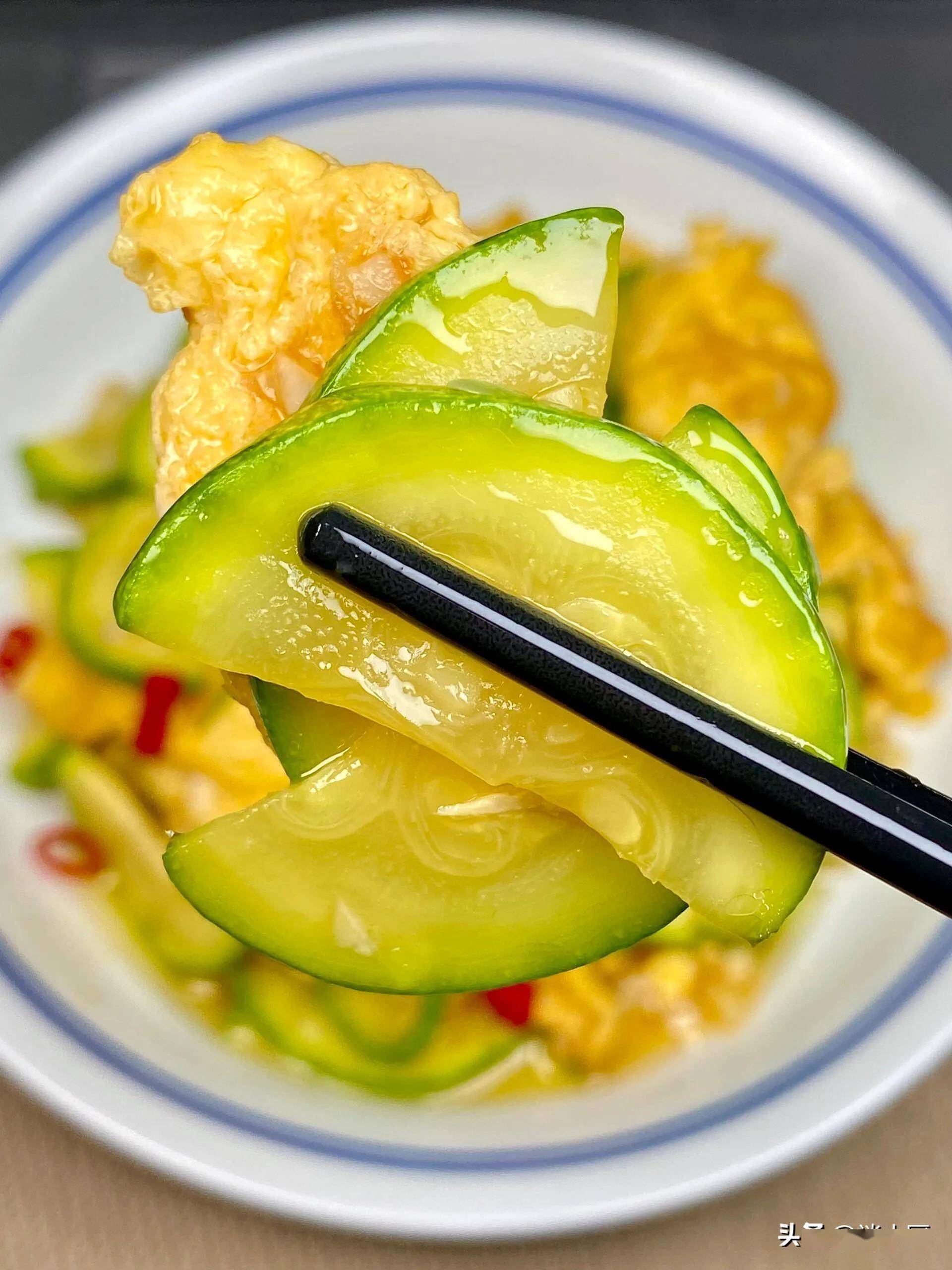 明日初伏,入伏要知道忌嘴,"食3瓜,吃3肉,忌3味",安度苦夏