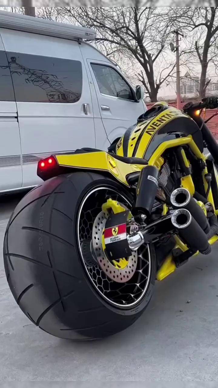 这才是男人的玩具机车哈雷金刚狼