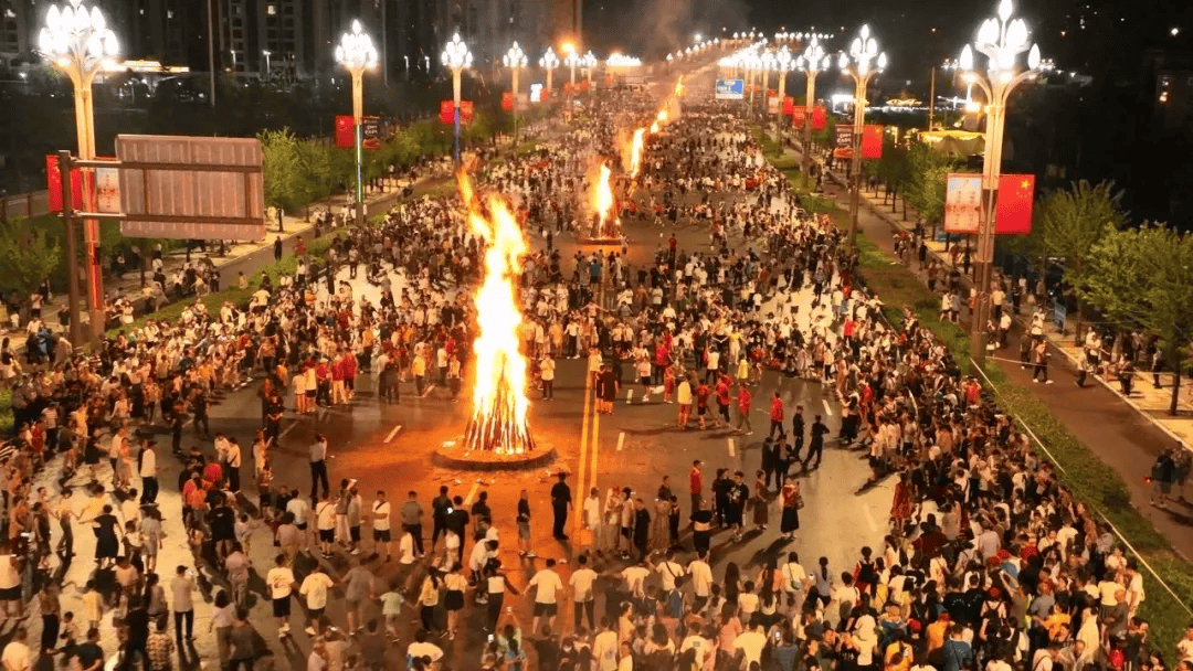 来西昌过不一样的火把节