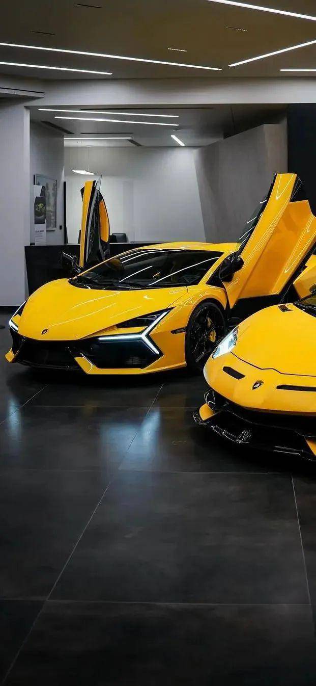 兰博基尼大牛revuelto 高清壁纸