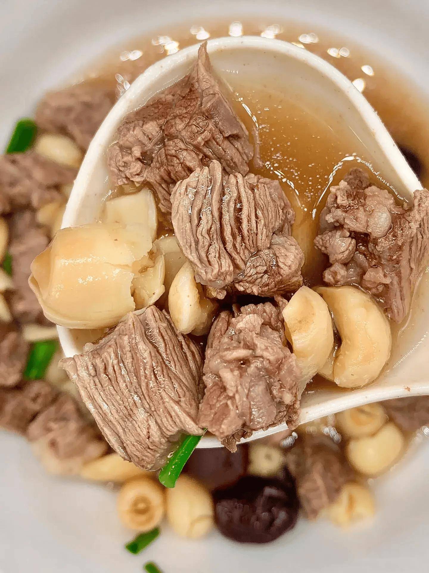 二,莲子和牛肉(都是高钾菜)