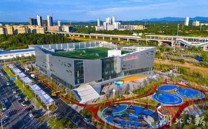 咸宁市全民健身中心即将试运营