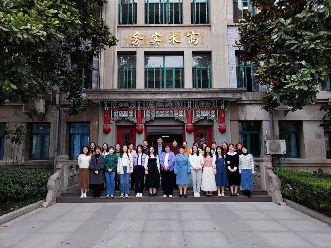 志远中学电话机(志远中学收费标准)