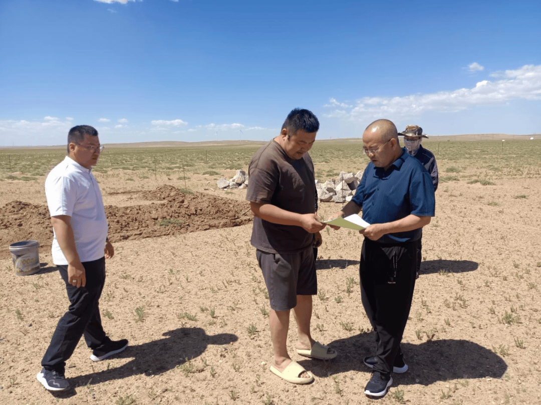 苏尼特右旗住房和城乡建设局深入一线指导危房改造工作