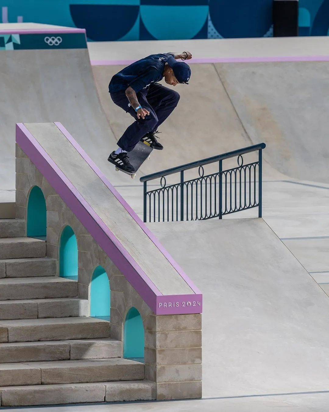 巴西作为角逐的一大势力,女街选手分别是rayssa leal, pamela rosa和