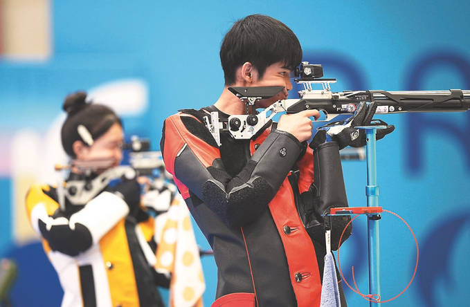 "神枪少年"盛李豪,用金牌兑现成长_巴黎奥运会_中国_东京