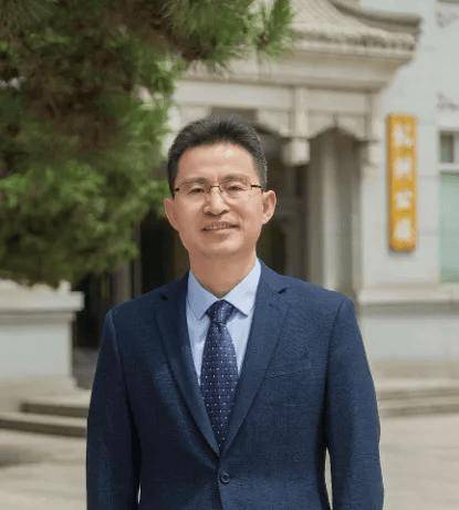 《瞭望》新闻周刊专访北京体育大学党委书记 樊战备