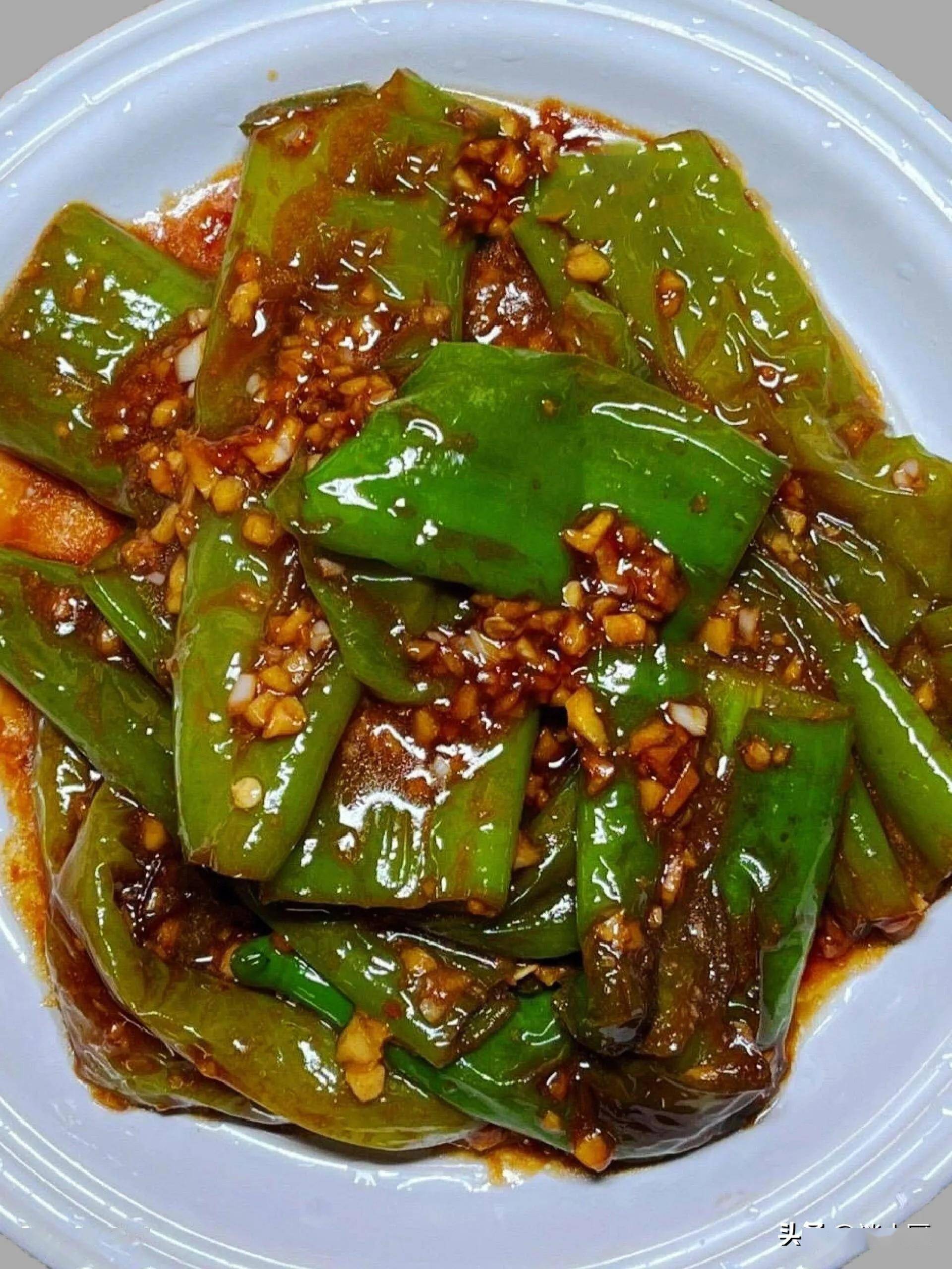 2.虎皮青椒1.丝瓜滑肉汤