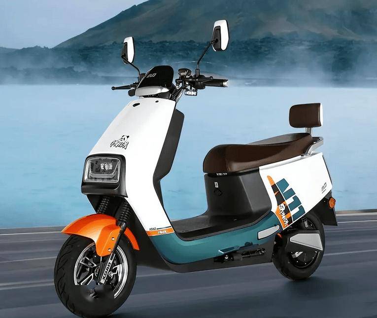 一辆3300元的电动车,商家能赚多少钱?车主谈到多少钱成交最划算