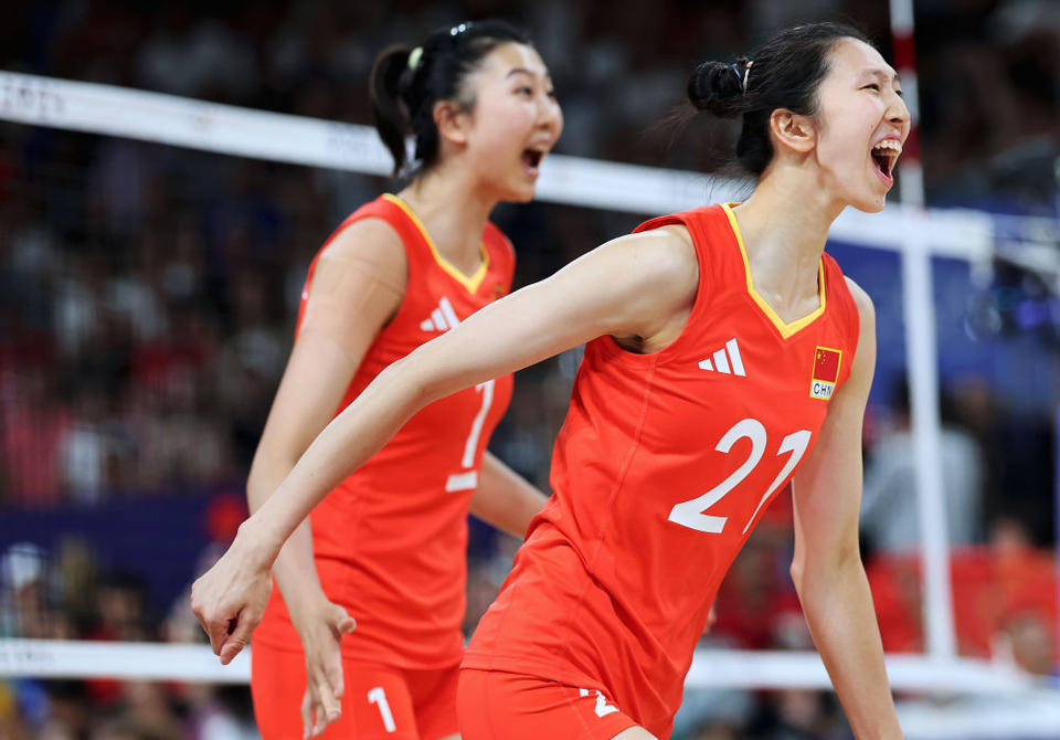 奥运午爆｜女子20公里竞走马振霞出战，中国女排明晨迎战法国