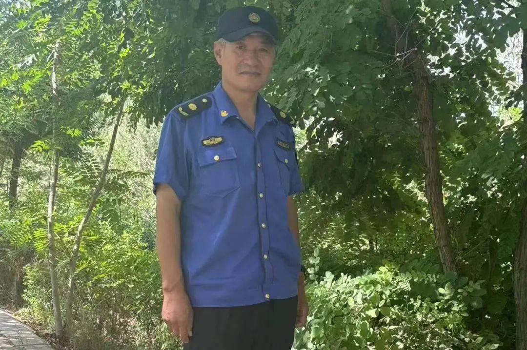 致敬见义勇为退役军人黄天军"同违法犯罪作斗争,是每个公民义不容辞