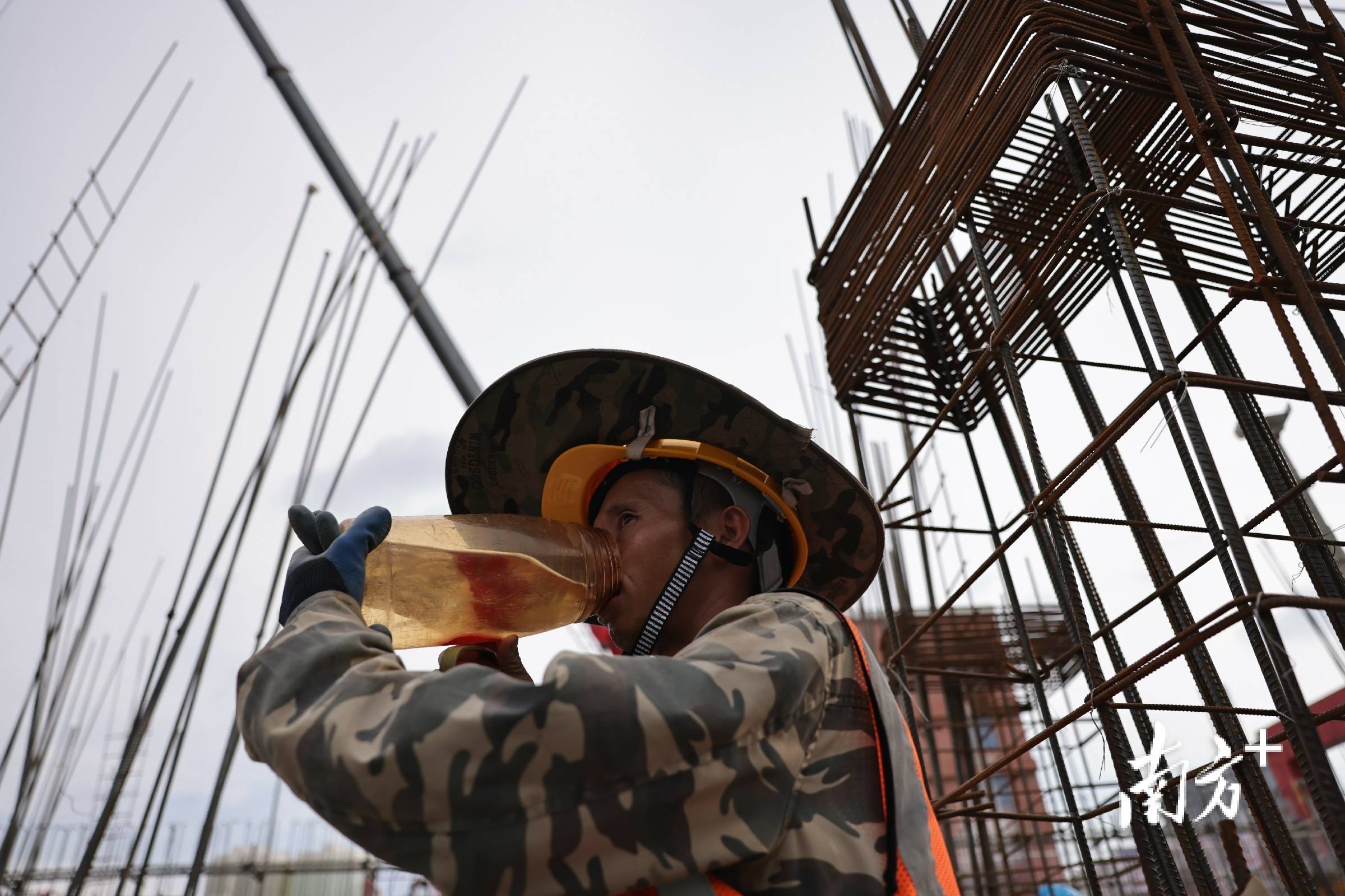 岳阳日报:管家婆最准一肖一码-城市：成渝城市群板块6月7日涨2.1%，富临运业领涨，主力资金净流出1793.15万元