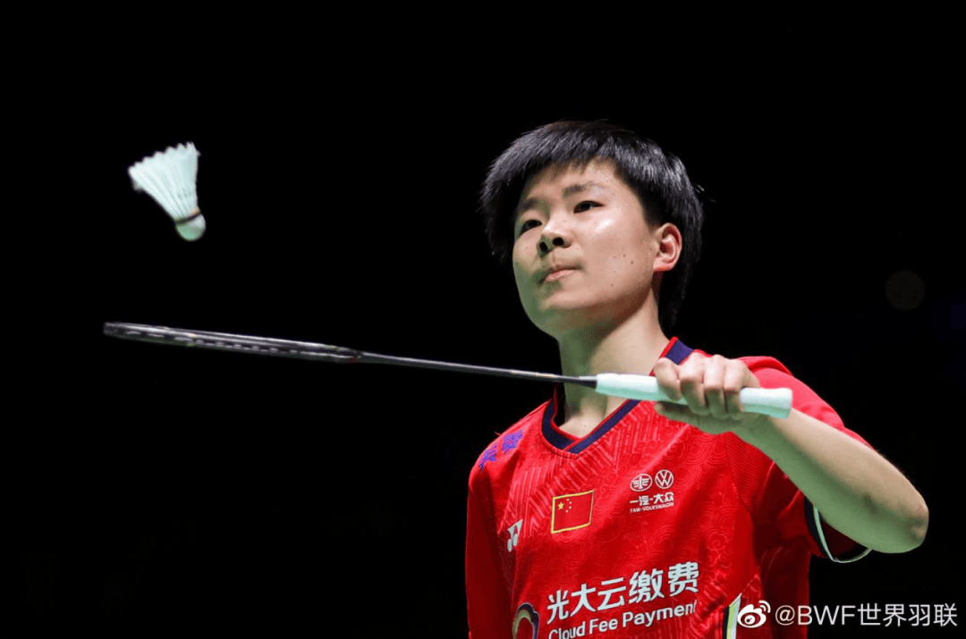 林丹,李玲蔚现场观战_羽毛球_决赛_选手