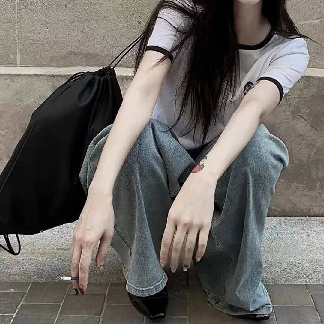 不露脸女生头像