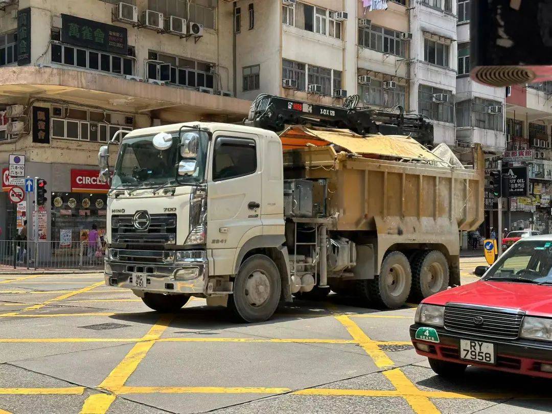 香港泥头车图片