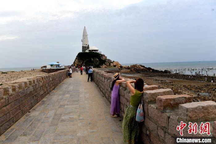 福州海滨旅游受追捧 聚焦中国高质量发展