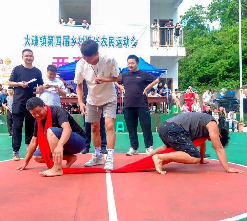 大磏镇举办第四届乡村振兴农民运动会