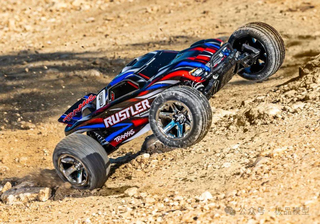 新车上架 traxxas 新款1/10 rustler 2wd bl