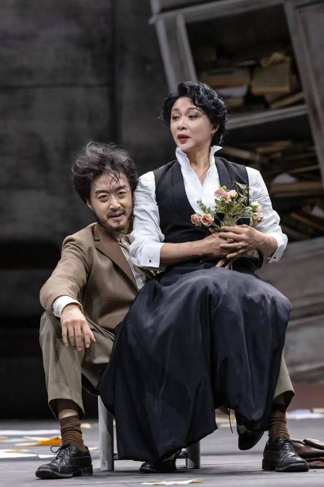 今日首演丨120周年典藏版舞台剧《樱桃园》,再现百年经典诘问!