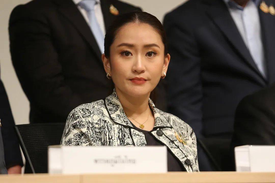 "一门四总理"!37岁的她当选泰国新任总理