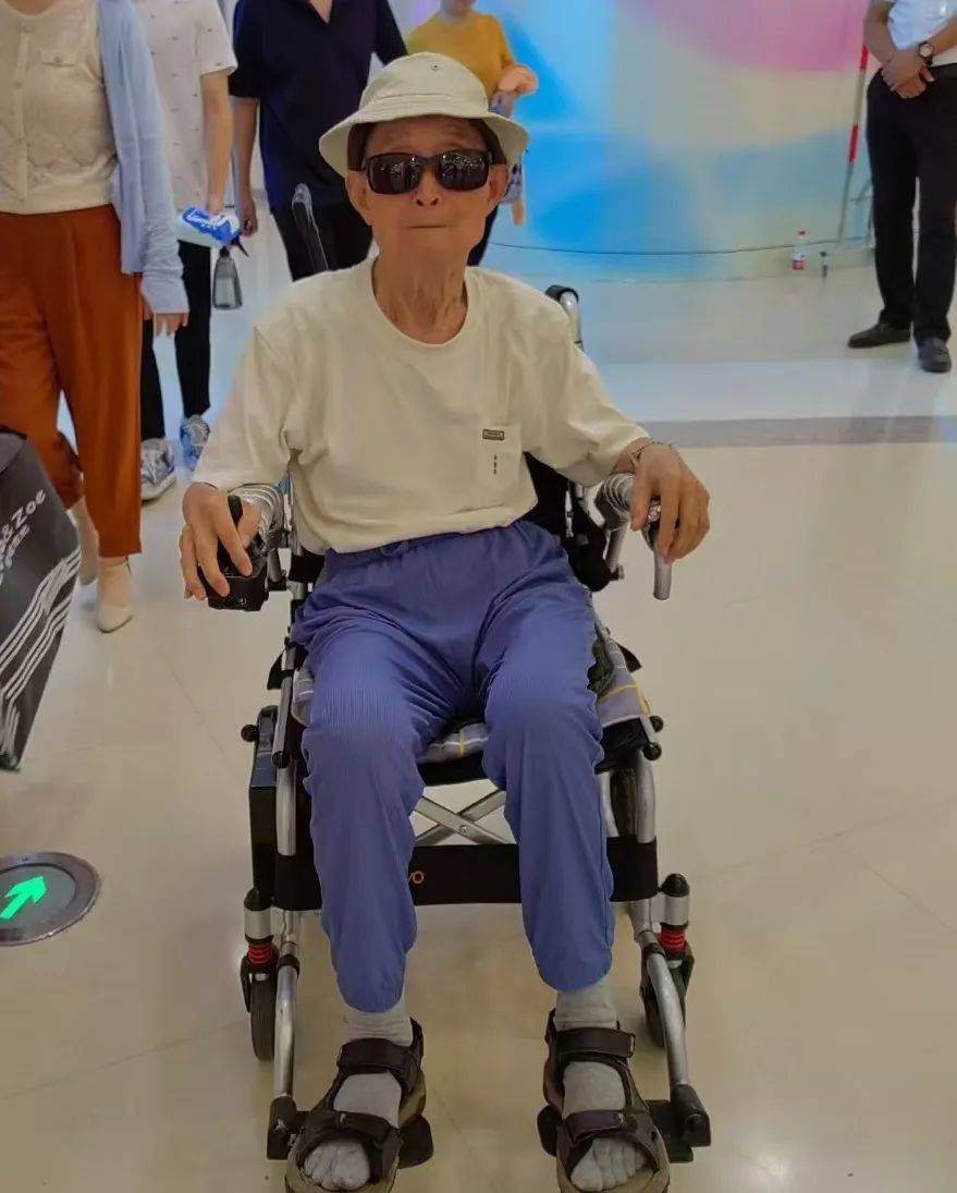 罗瑞民:小表哥走了_作品_姑妈_故事
