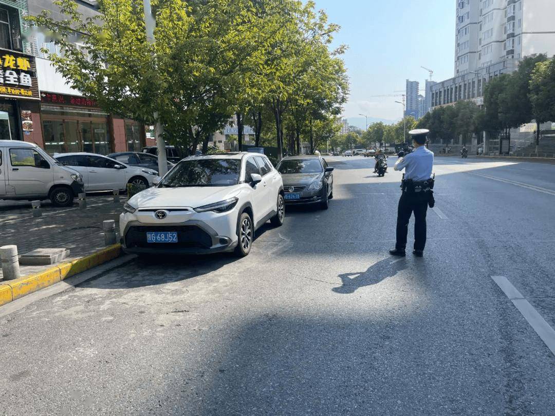 安康这些车辆违停被曝光,看看都有谁?