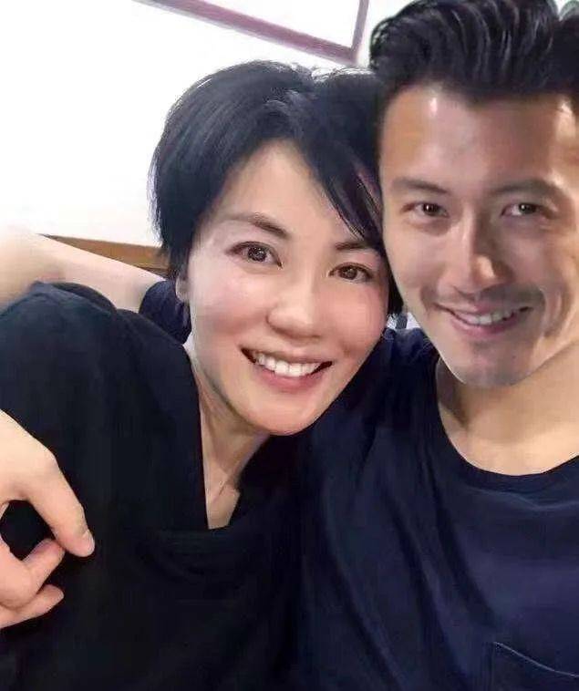 王菲和谢霆锋近况曝光:爱情,不可靠