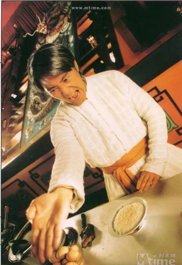 周星驰《食神》8月31日内地首次公映,时隔28年登上内地大银幕