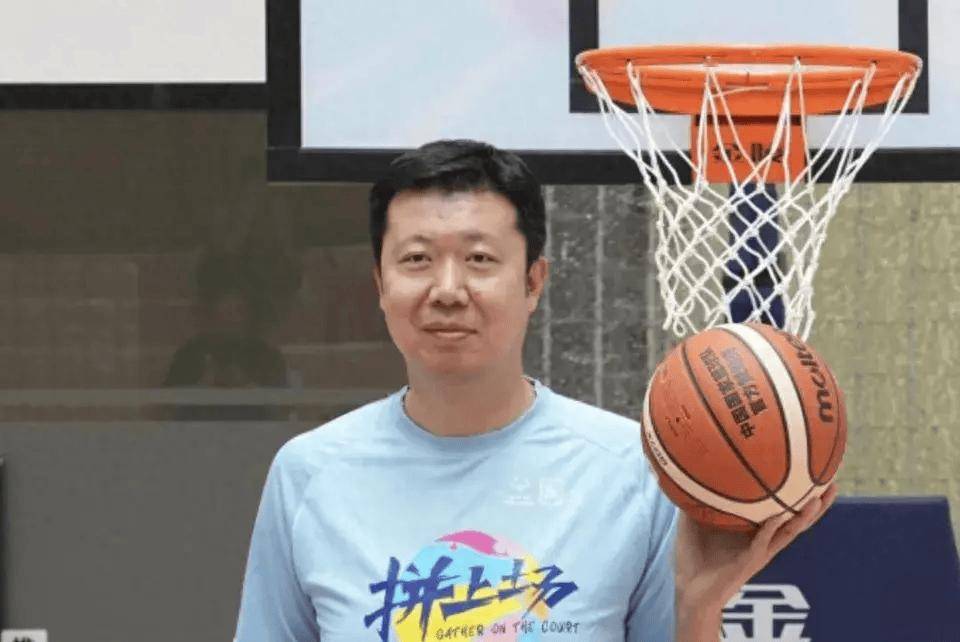王治郅重返篮坛,加盟教练组,特训"移动长城"新接班人!