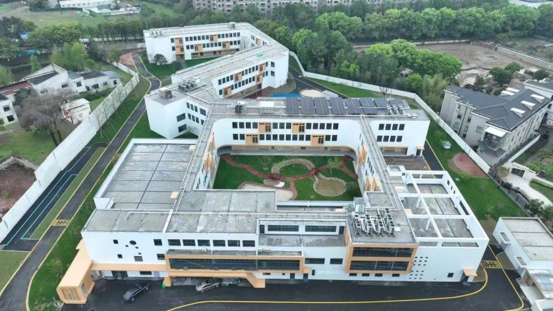赞!今年秋季我市又有一大批新建学校投入使用_幼儿园_中小学校_中心