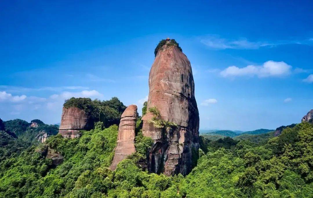 暑假旅游去哪里好玩广东(暑假旅游去哪里好玩广东的)