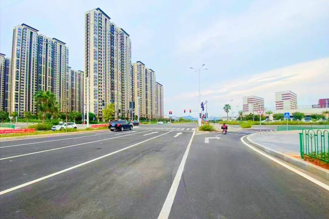 陆翔路宝安公路图片