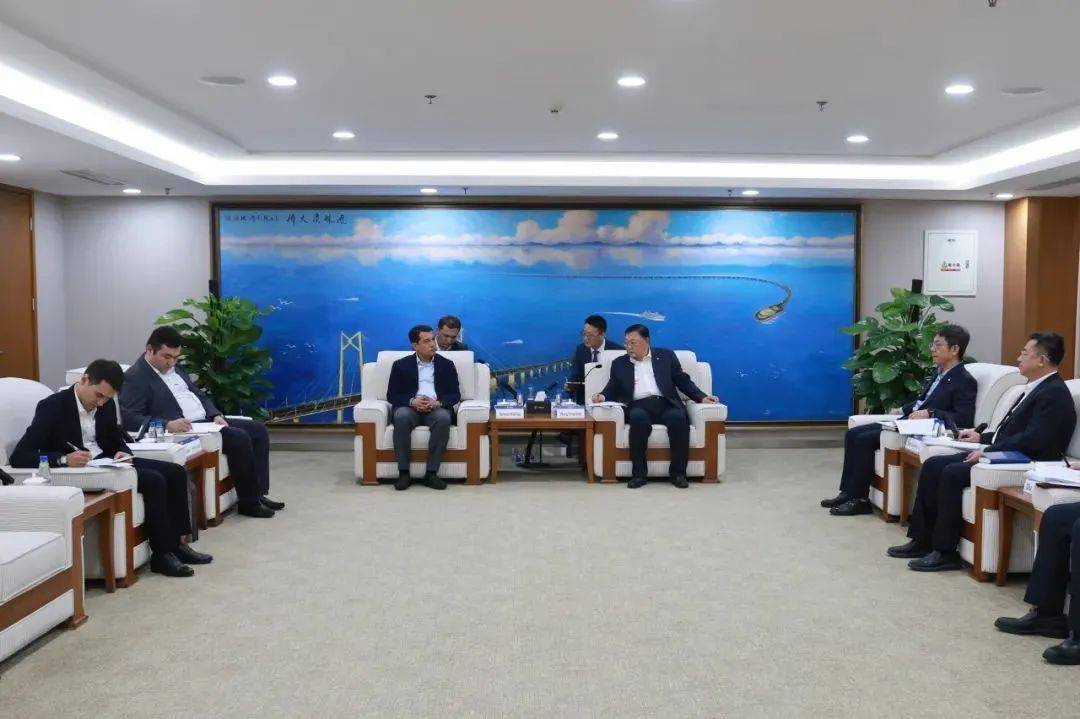 中交集团主要领导会见乌兹别克斯坦驻华大使阿尔济耶夫·法尔霍德_合作_王彤宙_发展