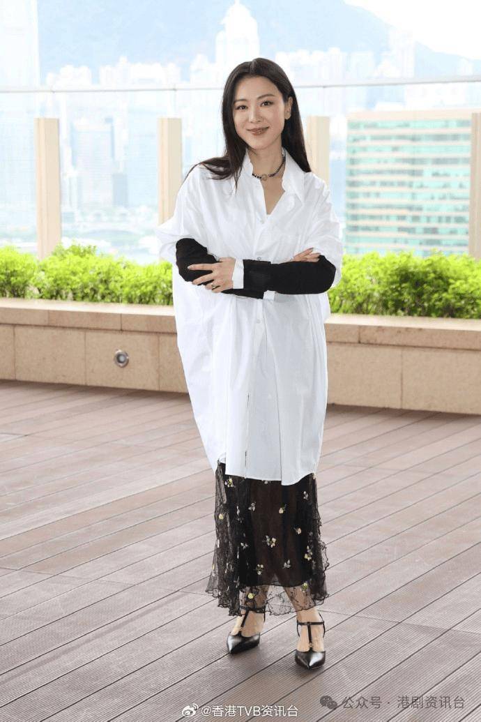 採访:杜杜 摄影:朱伟彦 髮型:lupus chui 化妆:melody chiu 场地:the