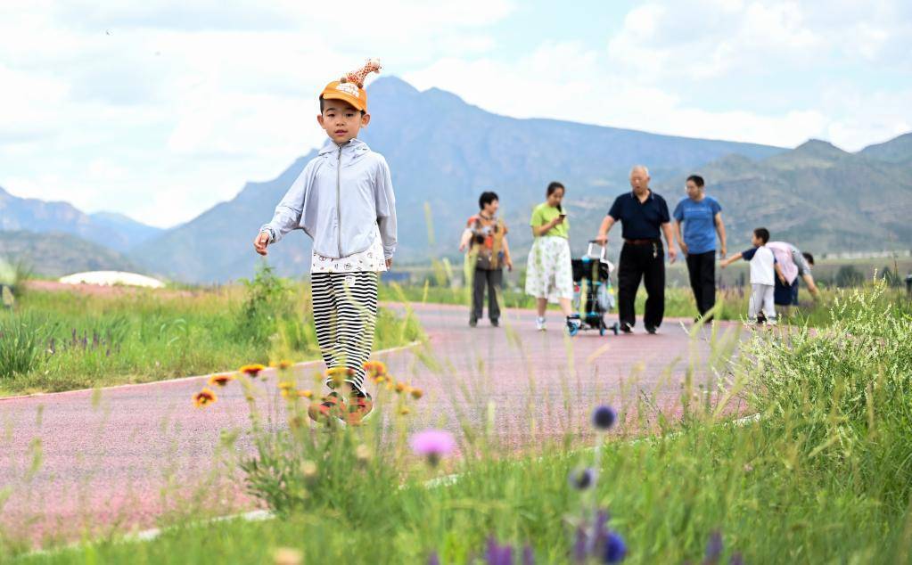 🌸中国商报网 【正版资料免费资料大全】_衰败城市定妆喷雾真假鉴别