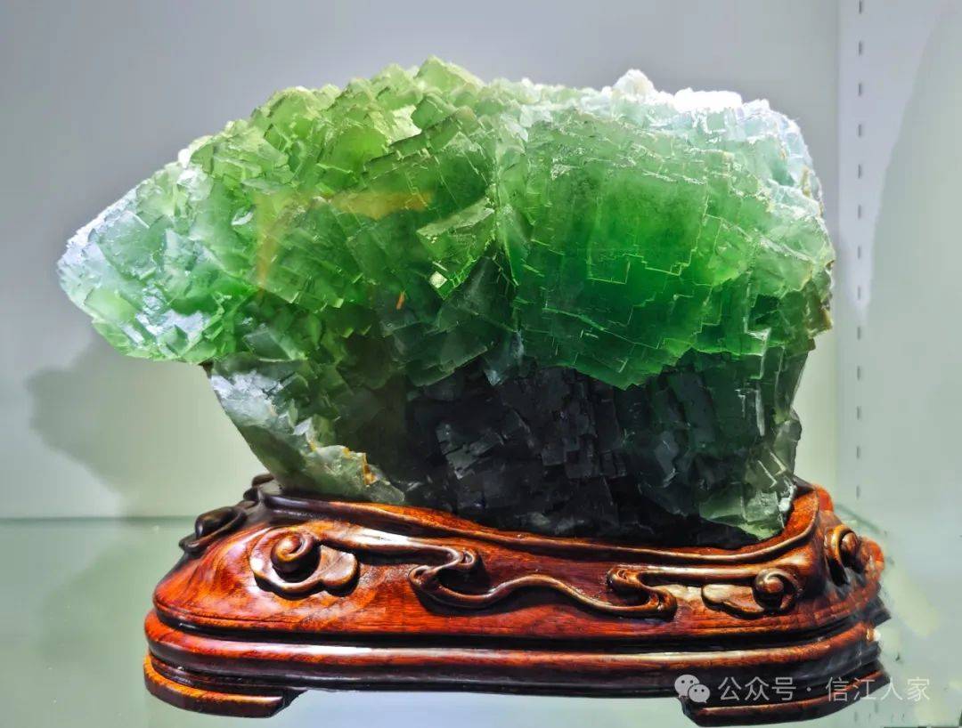 晶簇葡萄石多头紫水晶晶簇玛瑙绿帘石青金石黄色方解石晶簇自然硫水晶