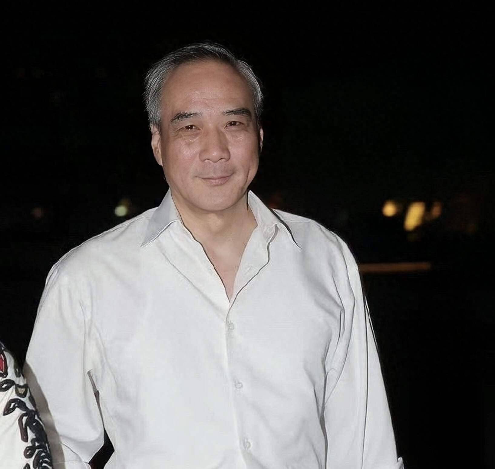 一路走好!香港知名男星徐少强和妻子一起办丧礼,帛金交儿子处理