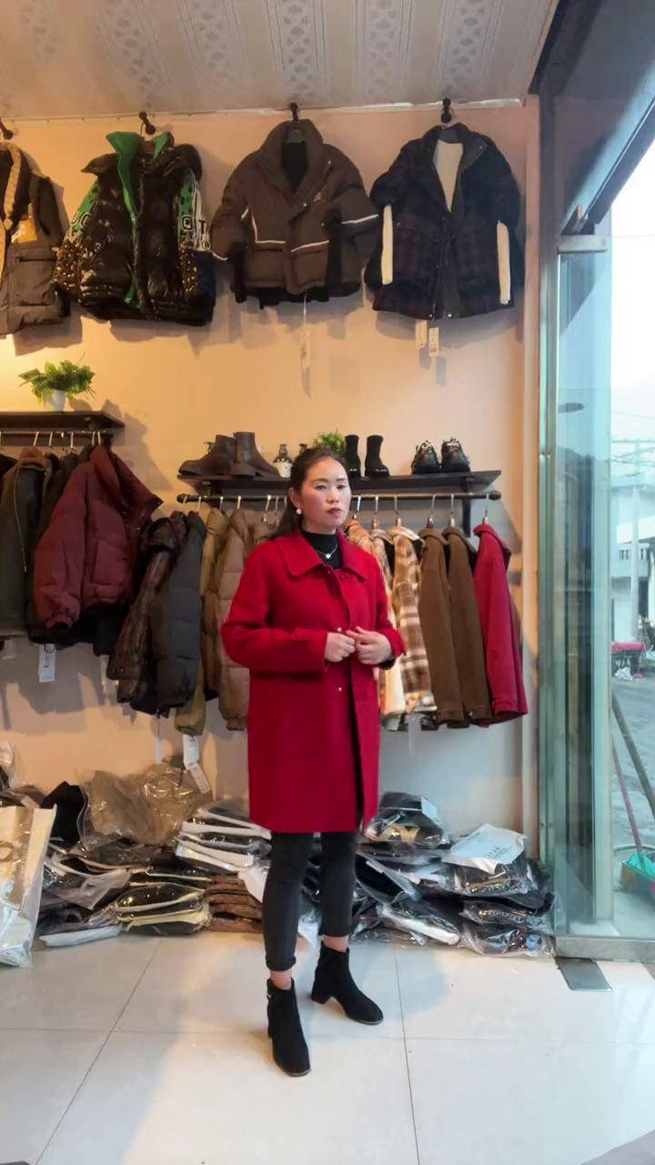 卖衣服我是认真的 ,衣服质量杠杠的好 ,好不好看你们说了算 !