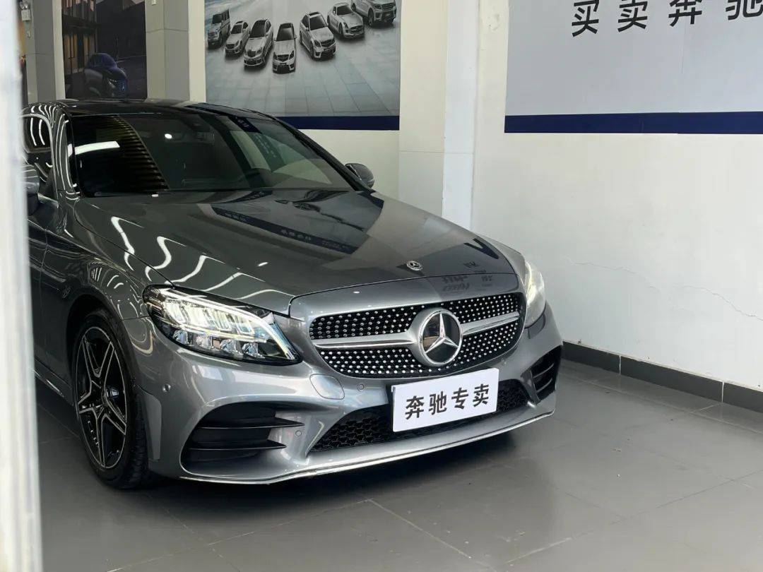 【最新到店】奔驰c级(进口) 2021款 c 260 轿跑车——可分期首付低提