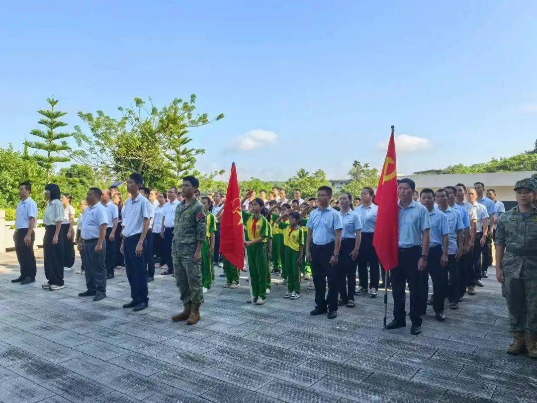 缅怀烈士 砥砺前行 白沙举行"9·30"烈士纪念日活动