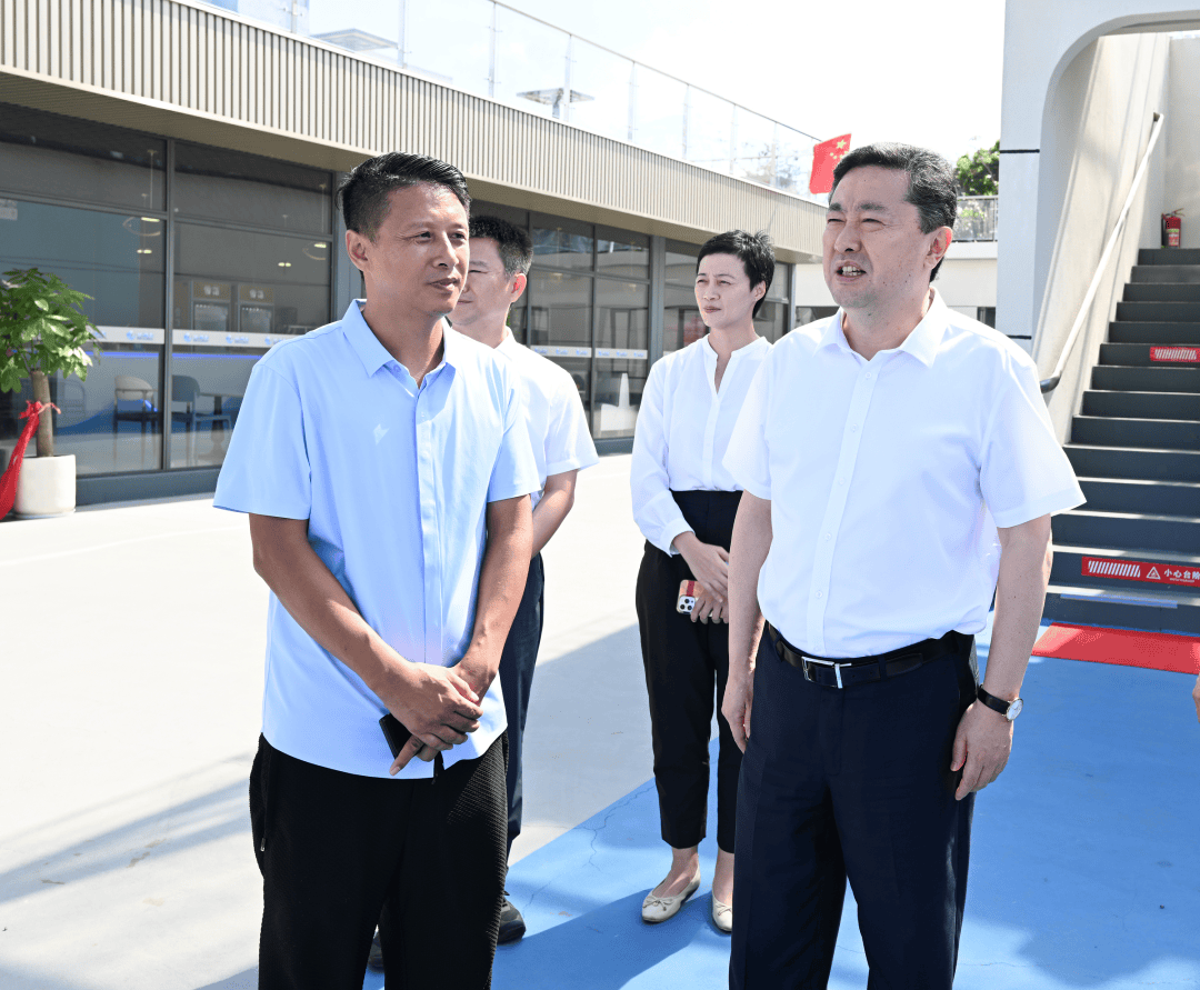 企业管理咨询：洞悉未来之路