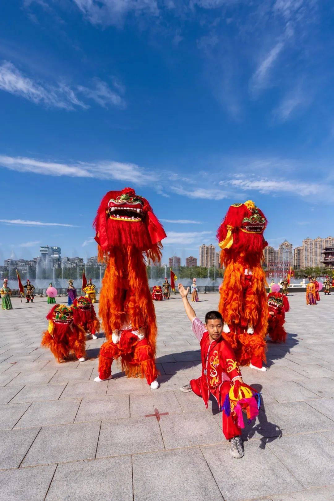 超多玩法令人流连忘返感受唐风之美与文化自信体验东仓鼓乐南北舞狮