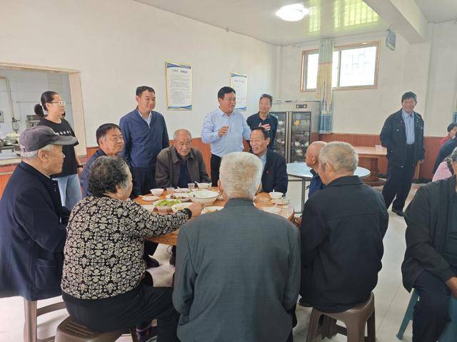 重阳节献礼——"情暖重阳,爱满考城"系列活动纪实_老年人_孔令成_文化