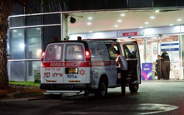 突发：以军事基地遭自杀式无人机袭击